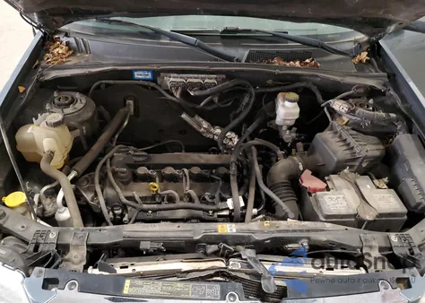 2010 Mazda Tribute I z USA, uszkodzony, nr VIN 4F2CY0C76AKM06448